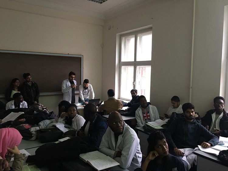 Іноземні студенти медичного факультету - учасники студентських семінарів з анатомії людини