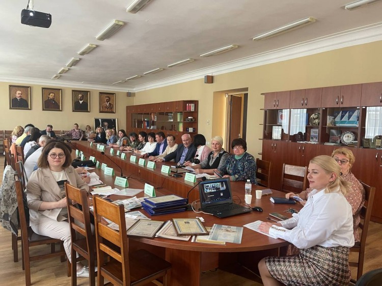Урочисте засідання Вченої ради медичного факультету з нагоди 30-річчя з моменту відродження вищої медичної освіти в Каразінському університеті