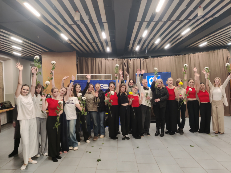 Першокурсники виступили у відборі до щорічного конкурсу творчості "Alma Mater"